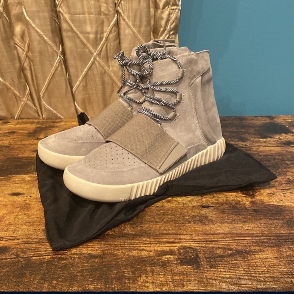 Yeezy 750 OG (u...a)